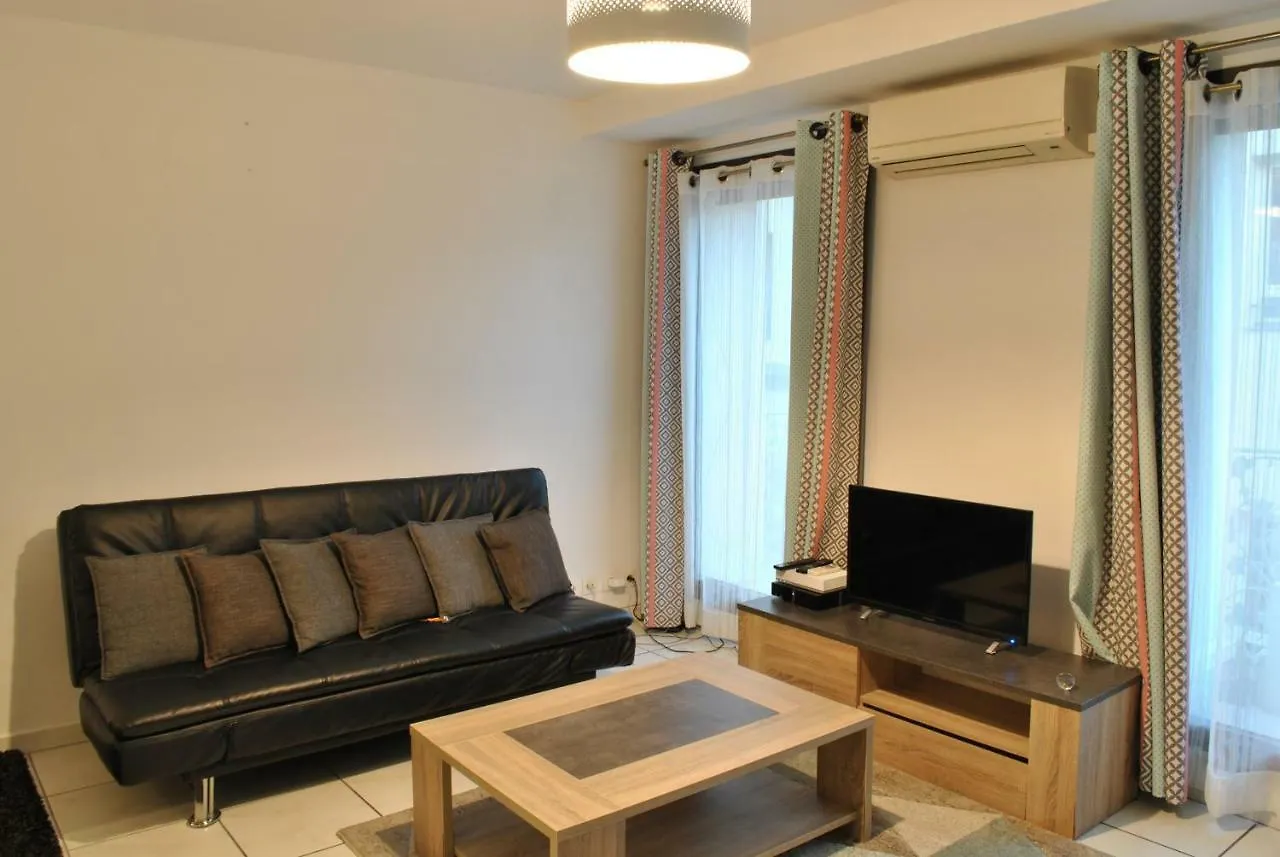 Centre Riviera 2P Lho5516 Apartment Cannes 0*,  France
